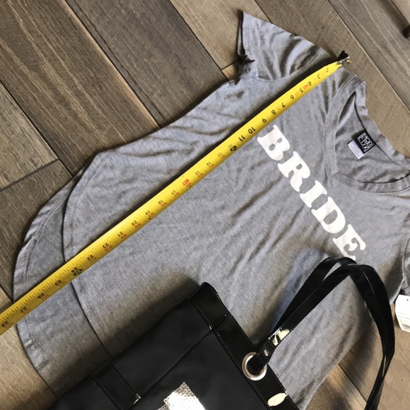 CALLING ALL BRIDES!! BRIDE Hi-low Tee & Sequin Tote - Picture 10 of 13